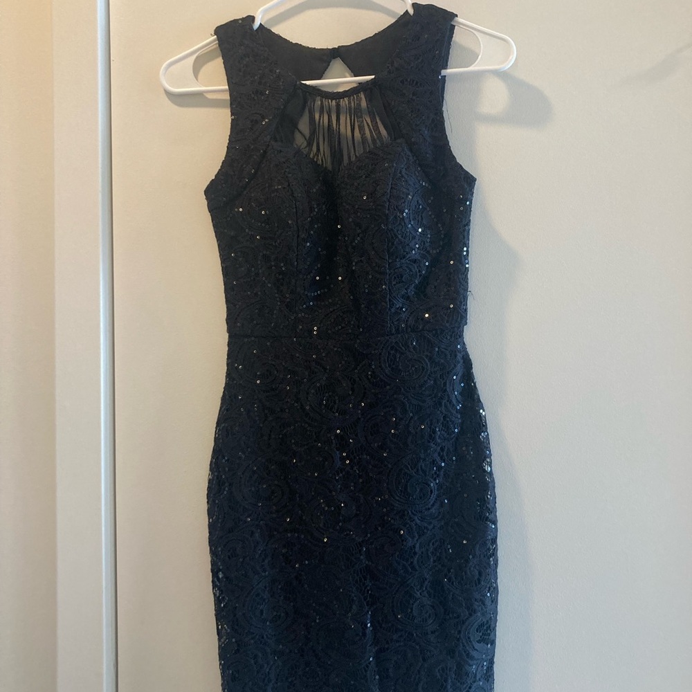 Small (fits like between 0-2) Sequins dress.